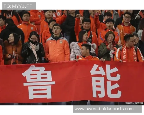 江苏主帅与球迷发生冲突?完整版现场视频曝光! 江苏主帅与球迷发生冲突?完整版现场视频曝光!