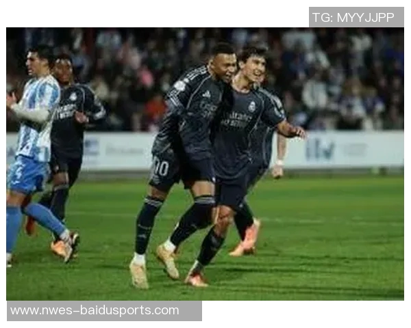 皇马vs巴萨：姆巴佩、亚马尔先发，维尼修斯、拉什福德出战！经典对决再度来袭