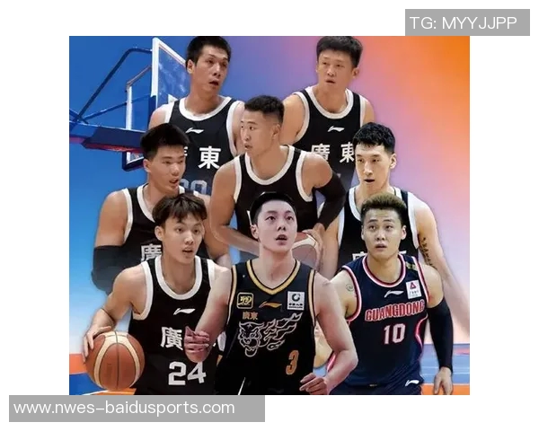 胡明轩确认左手手腕骨裂，缺席至少一个月！他会如何应对未来的挑战？